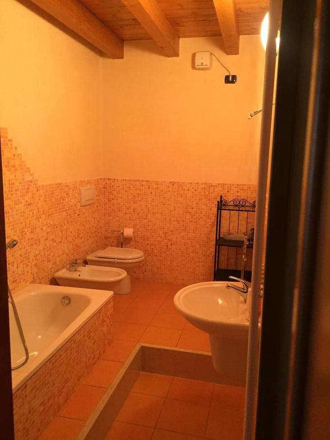 B&B Via Garibaldi Лониго Экстерьер фото