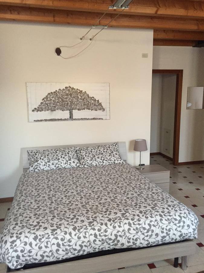 B&B Via Garibaldi Лониго Экстерьер фото
