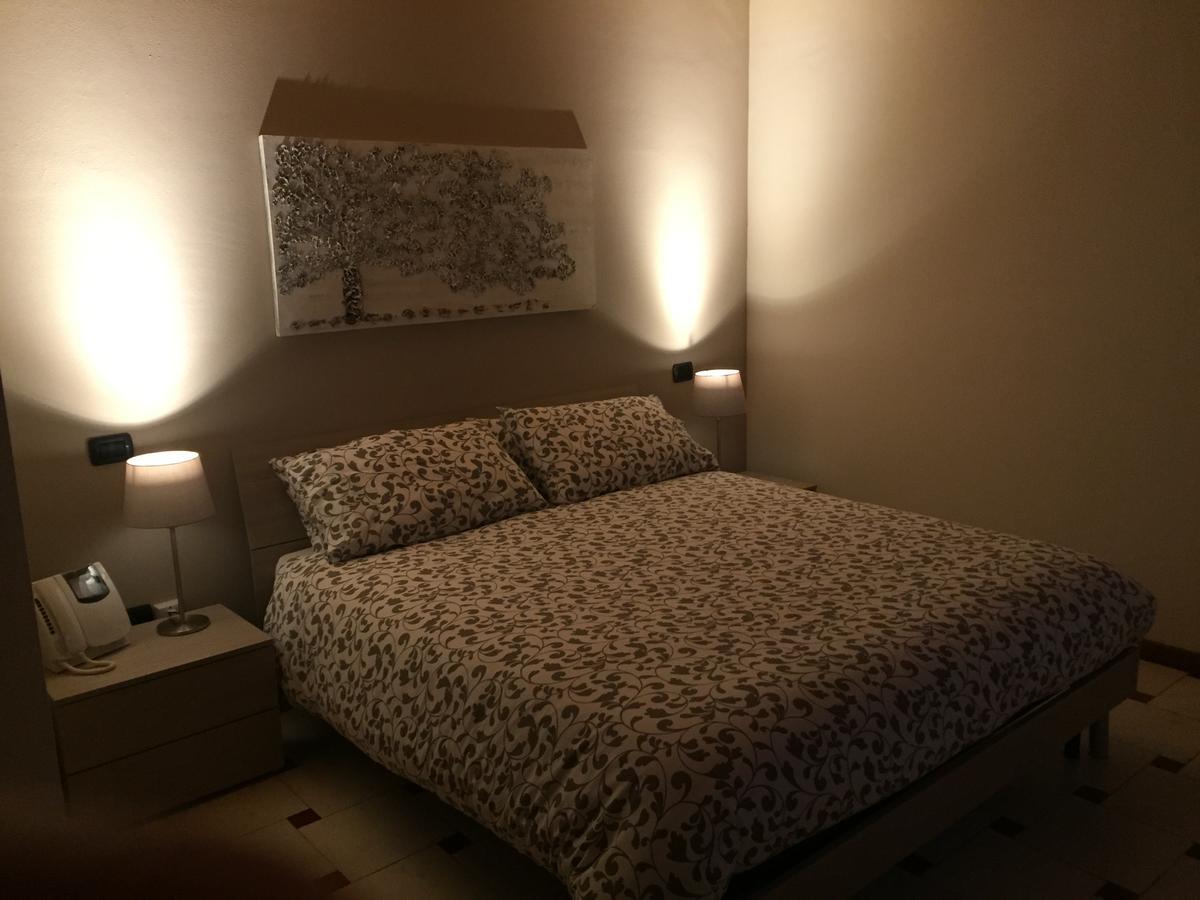 B&B Via Garibaldi Лониго Экстерьер фото
