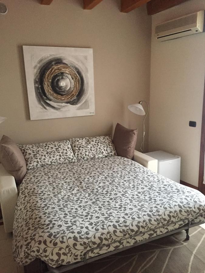 B&B Via Garibaldi Лониго Экстерьер фото