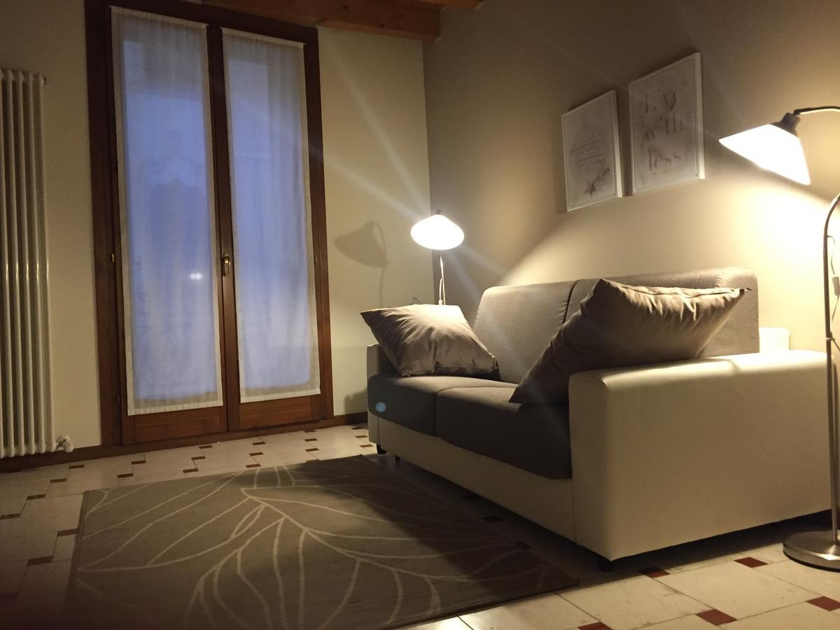 B&B Via Garibaldi Лониго Экстерьер фото